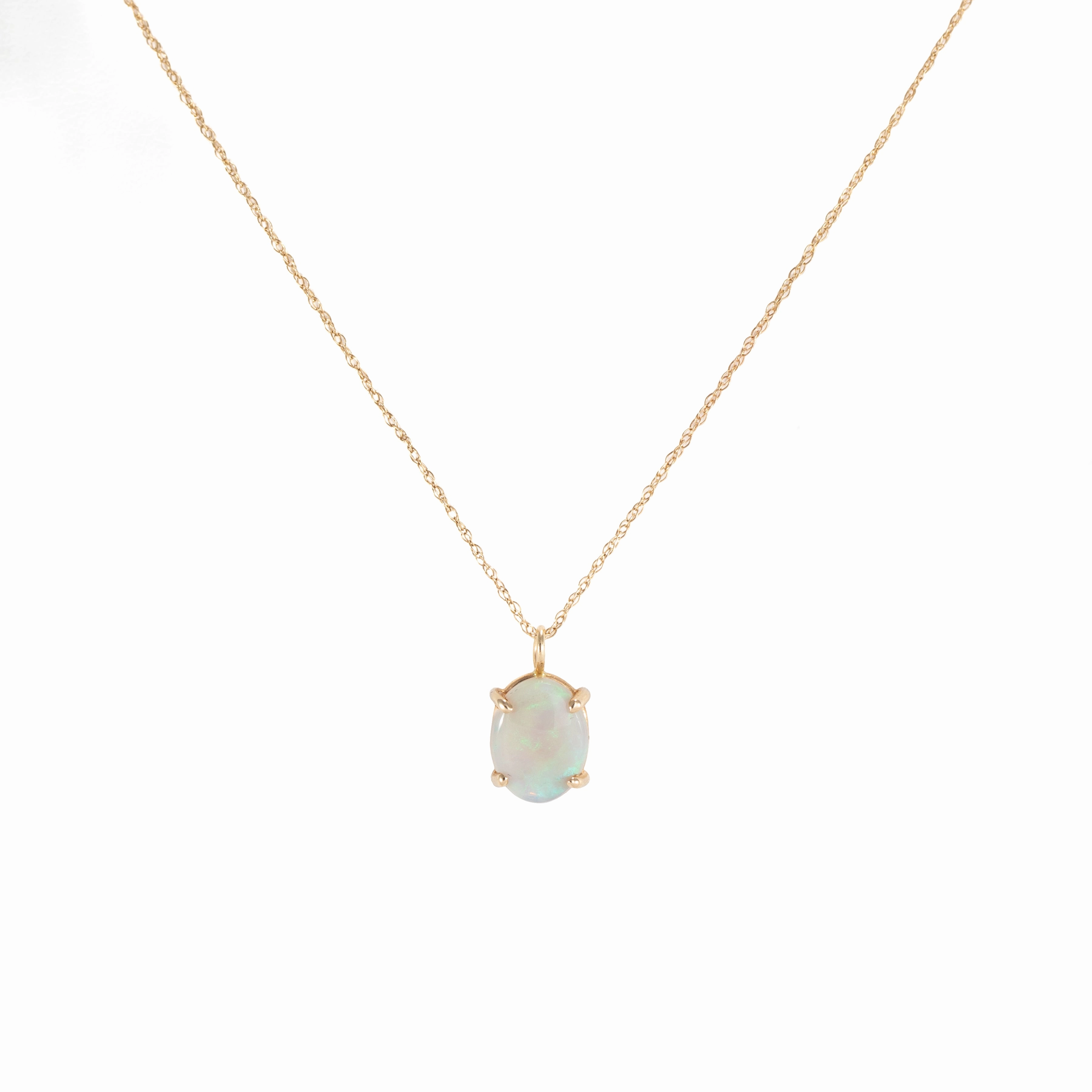 Daily Casual Pronged Oval Australian Opal Necklace - 14k Gold