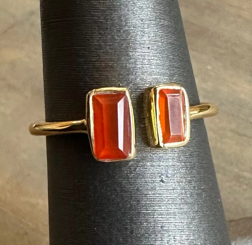 R125 Exquisite Adornment