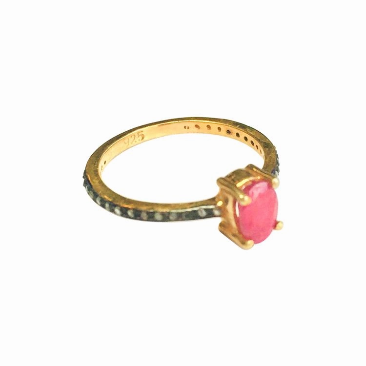 R70 Stylish Craft Artistic Adornment