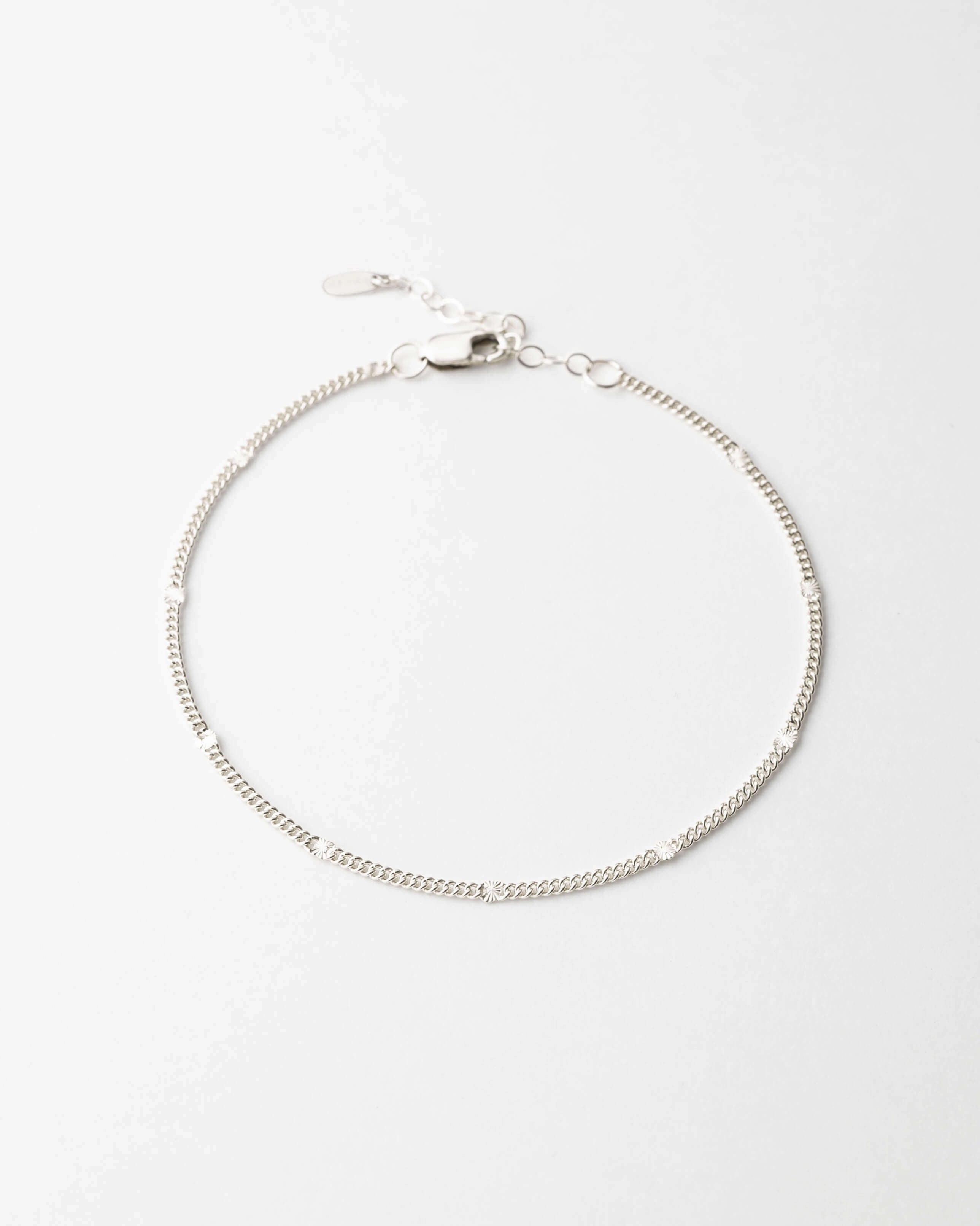 Effortless Glow Radiant Anklet