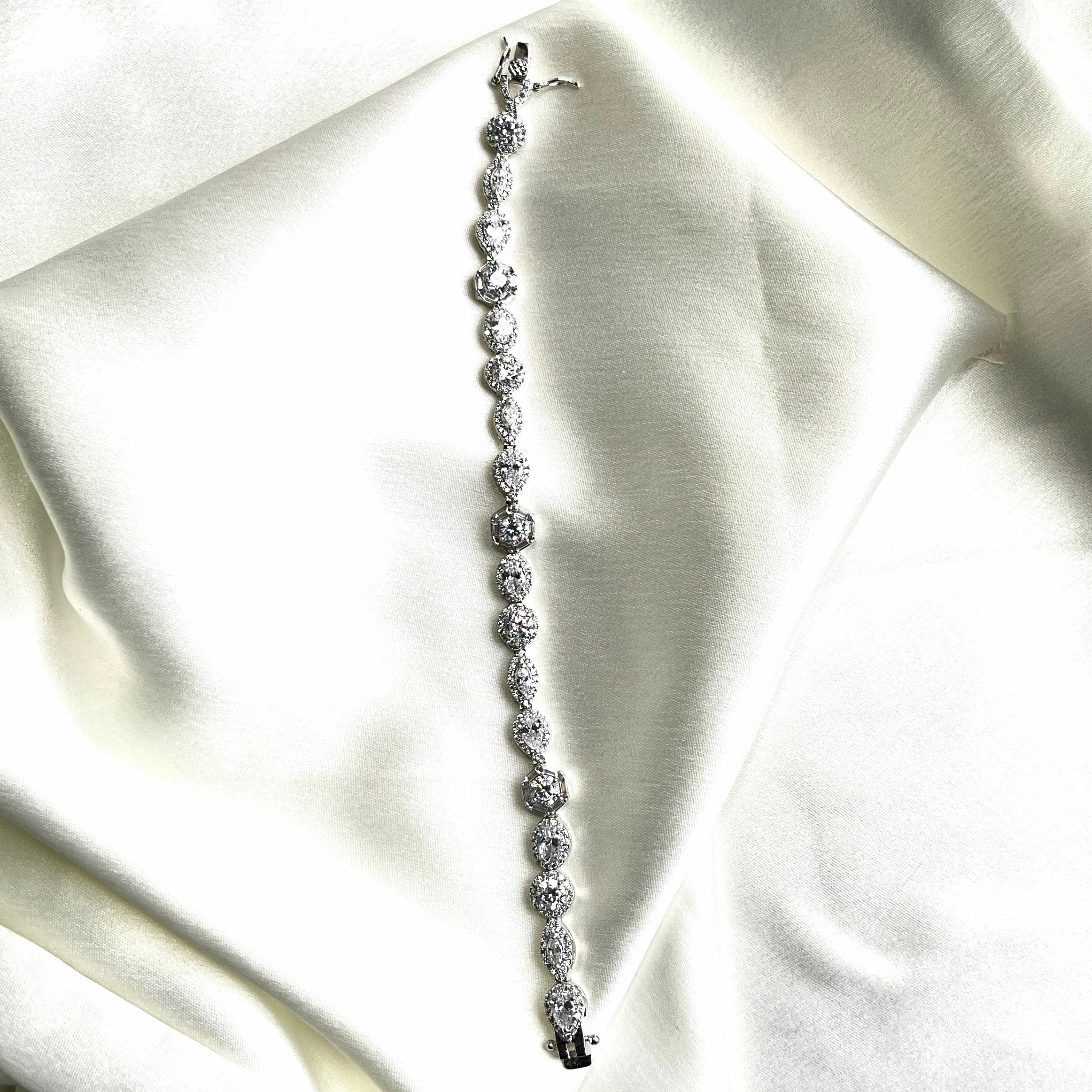 Elegant Look Multi Purpose Rainbow crest tennis bracelet