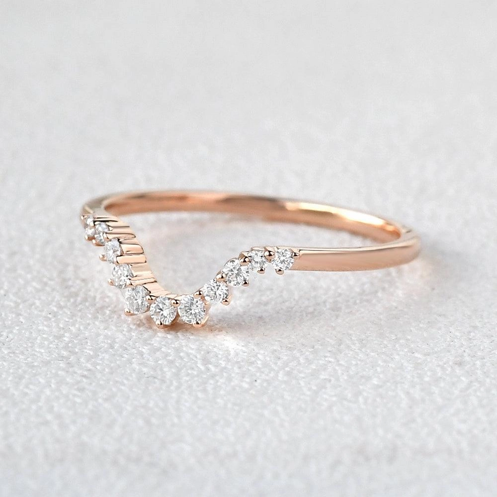 Rose Gold Moissanite Curved Wedding Band Mature Style Trend Style