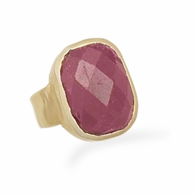 Durable Construction Rough-cut Dyed Red Corundum Ring Gold Plate
