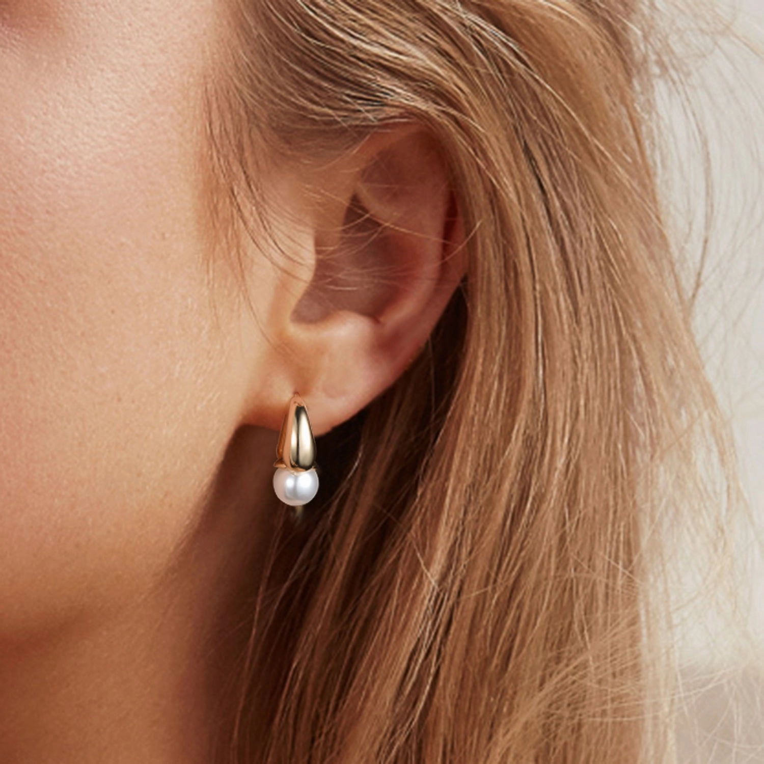 Glittering Craft Dusk Mood The Pearl-fect Solitaire Akoya Pearl Hoop Earrings
