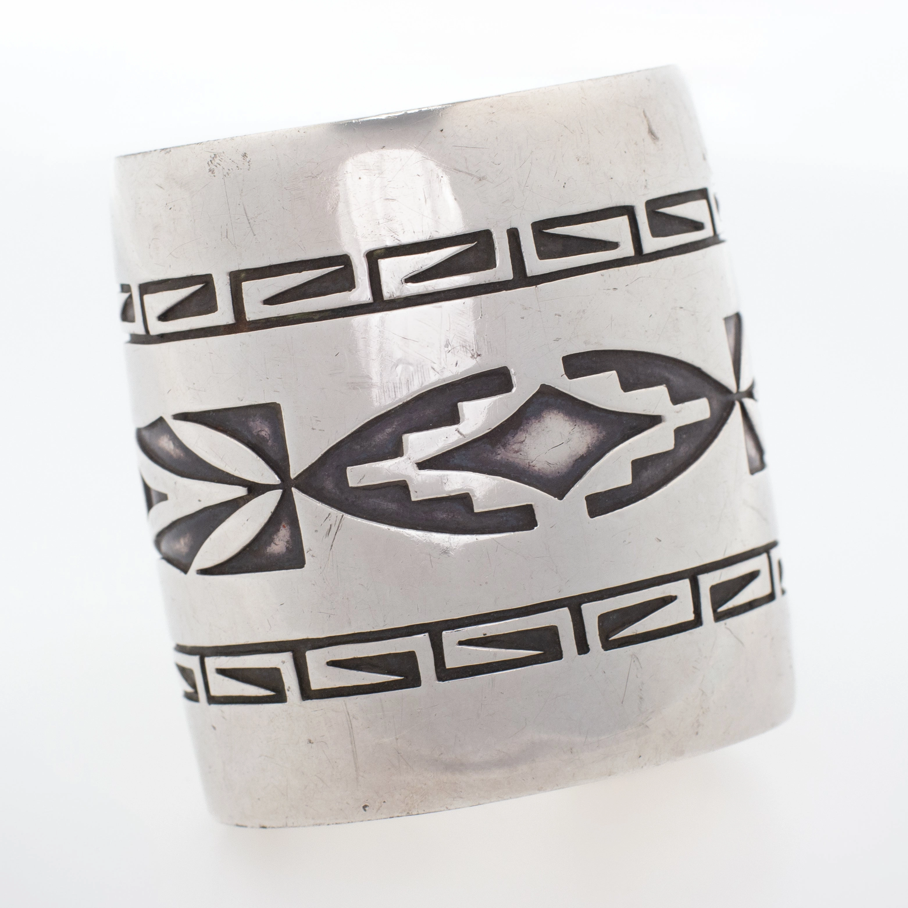 Glamorous Glow Tom Bahe Navajo Handmade Sterling Silver Cuff Bracelet