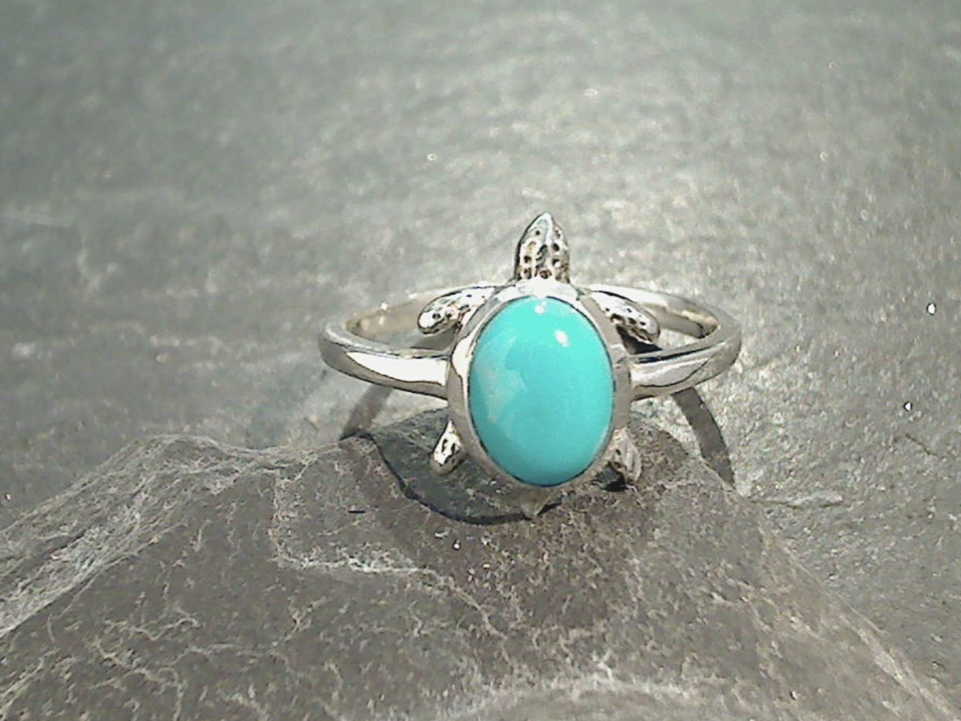 Size 7.25 Turquoise, Sterling Silver Sea Turtle Ring Fun Detail Stylish Emblem