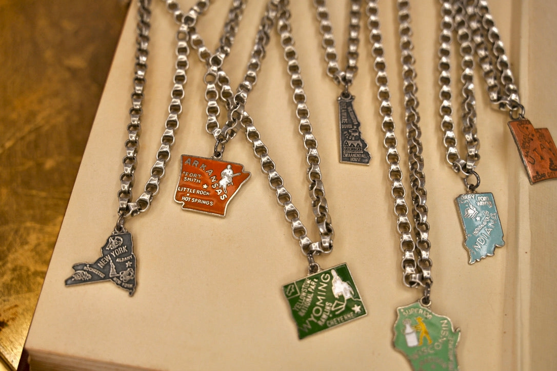 Vintage State Charming Necklace Influencer Jewelry