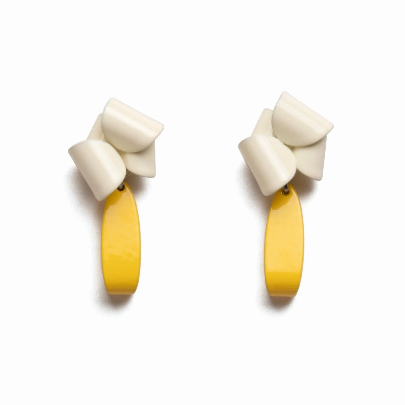 Small Asymmetrical Folds with Folded Drops - Yellow   Pale Yellow Contemporary Element