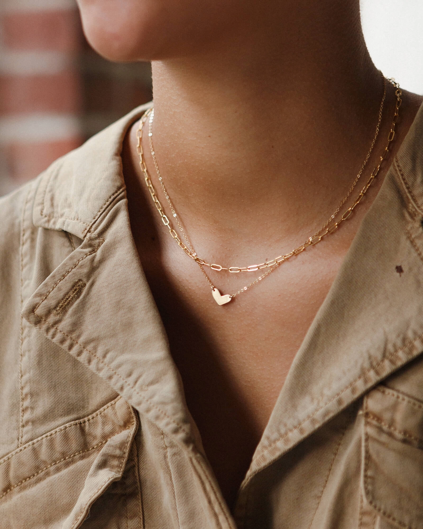 Small Paperclip Chain Vibrant Highlight Sunlight Shine