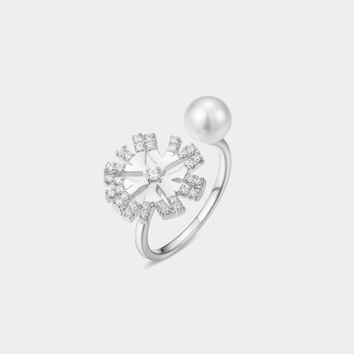 Timeless Look Snowflake Pearl Ring