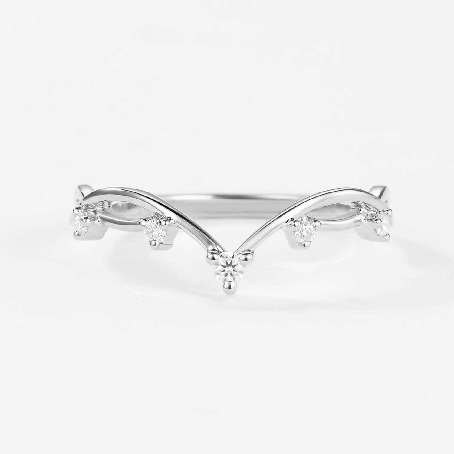 Minimalist Leafy Chevron Stacking Ring Stylish charm