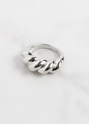 Chunky Twisted Ring Durable product Affordable Symbol