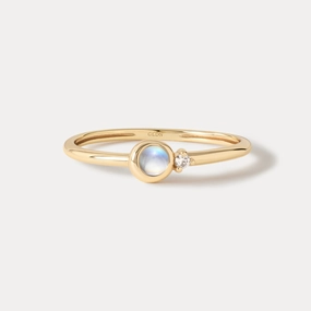 Everyday Design Vibrant Jewelry Solid Gold Moonstruck Ring