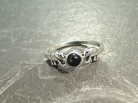 Size 5 Black Onyx, Sterling Silver Elephants Ring Professional Look Effortless Chic