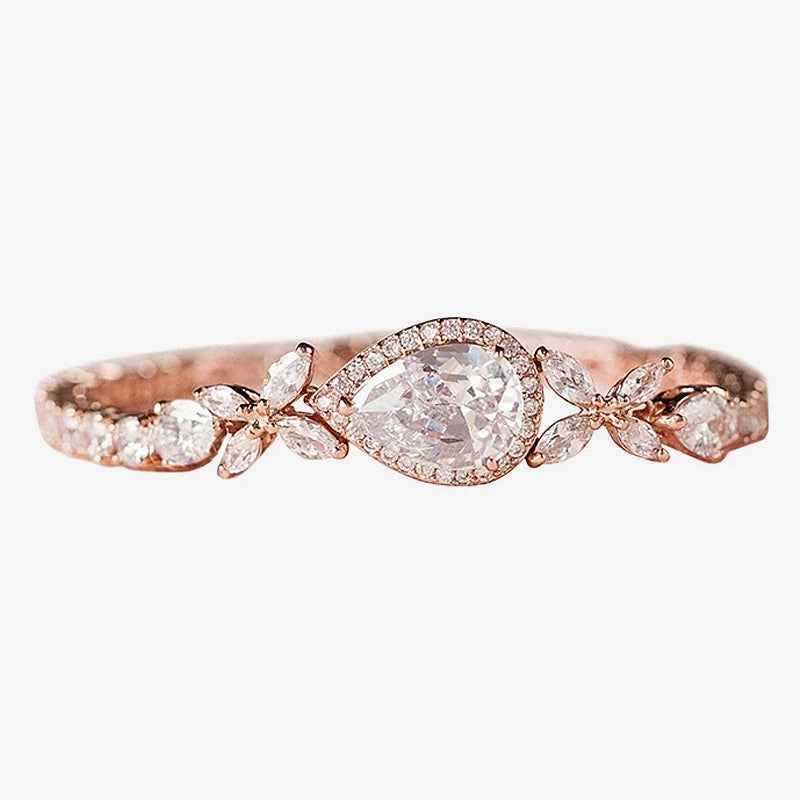 Evergreen style Explorer??s Pick Cubic Zirconia Teardrop Tennis Bracelets