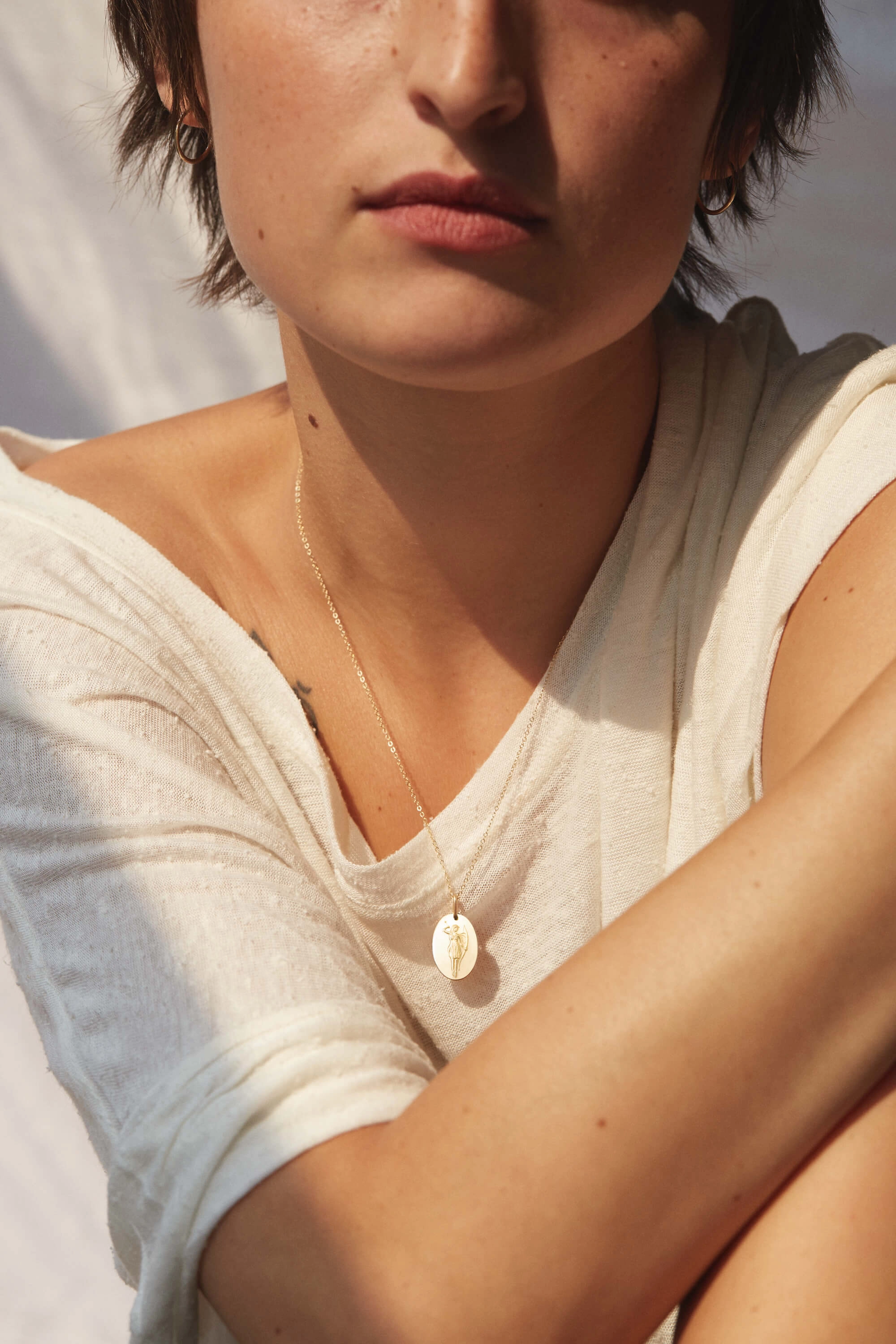 Artemis Necklace City Style Creative Twist