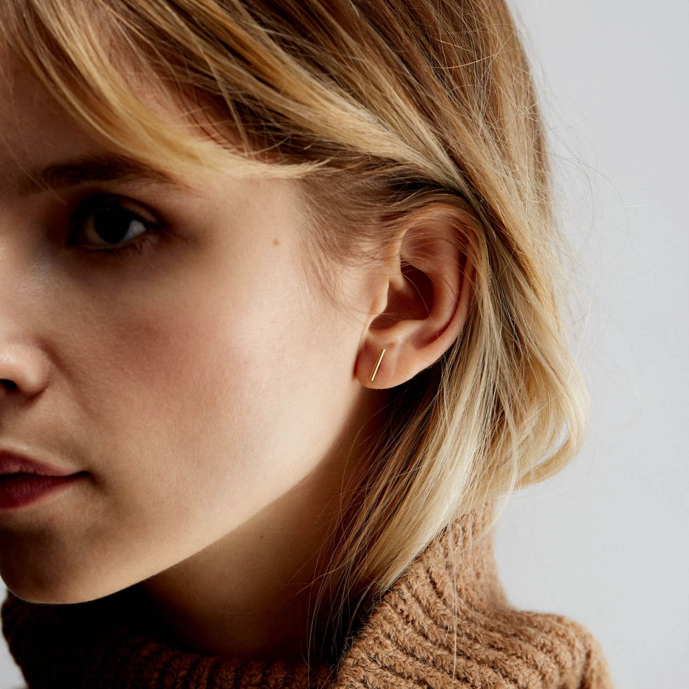 Staple Studs Effortless Look Graceful Choice