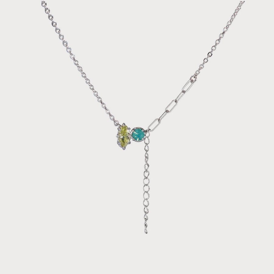 Attractive Adornment Gemstone Necklace