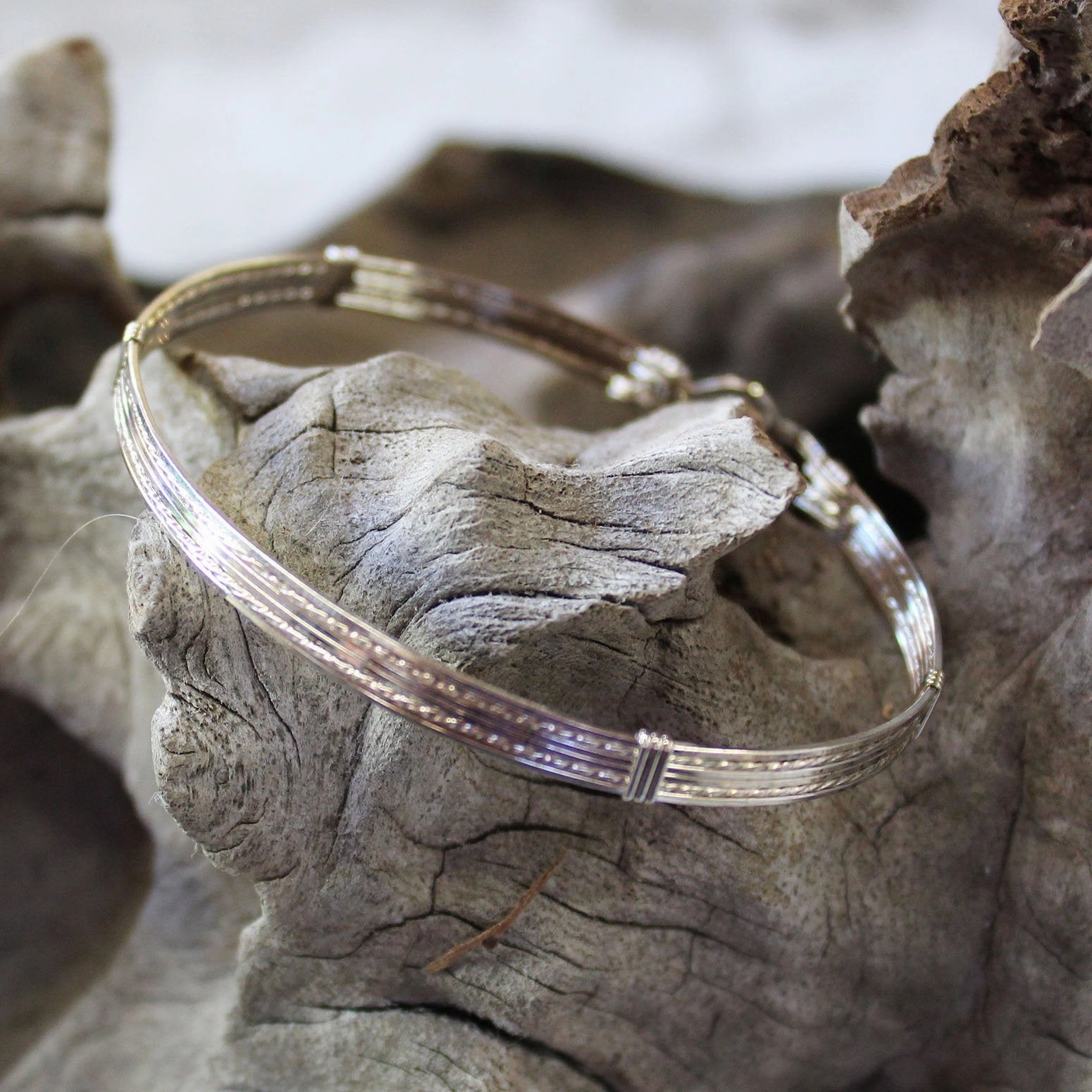 Memorable Amalgamations Sterling Silver Wire Sweet Stackable Bracelet  STSSTS