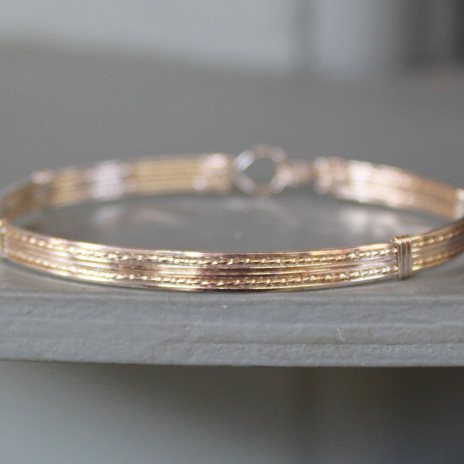 Admirable Combinations Modern Jewelry Sterling Silver Wire Sweet Stackable Bracelet  STSSTS