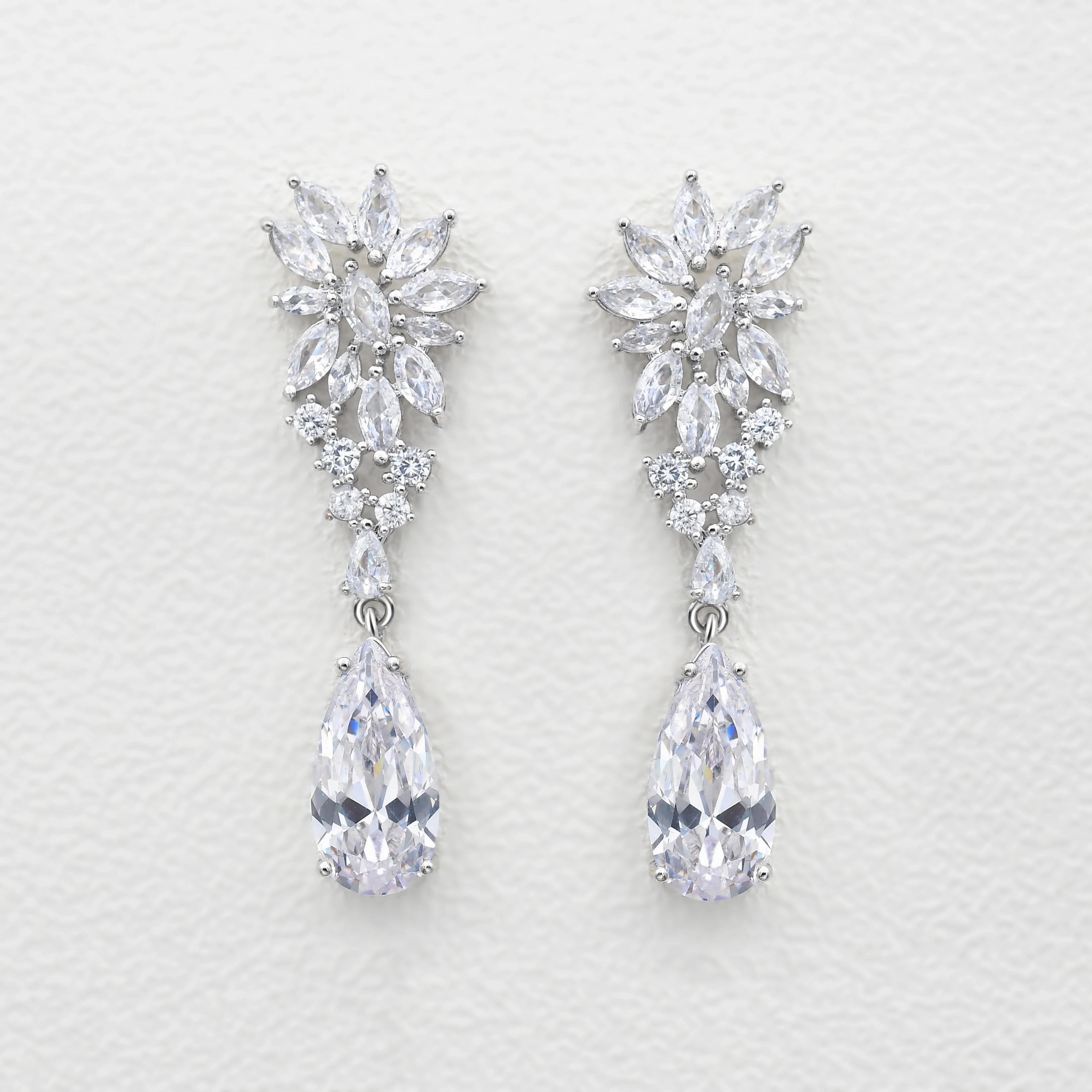 Party Design Stimulated Diamond Pear Drop Earrings