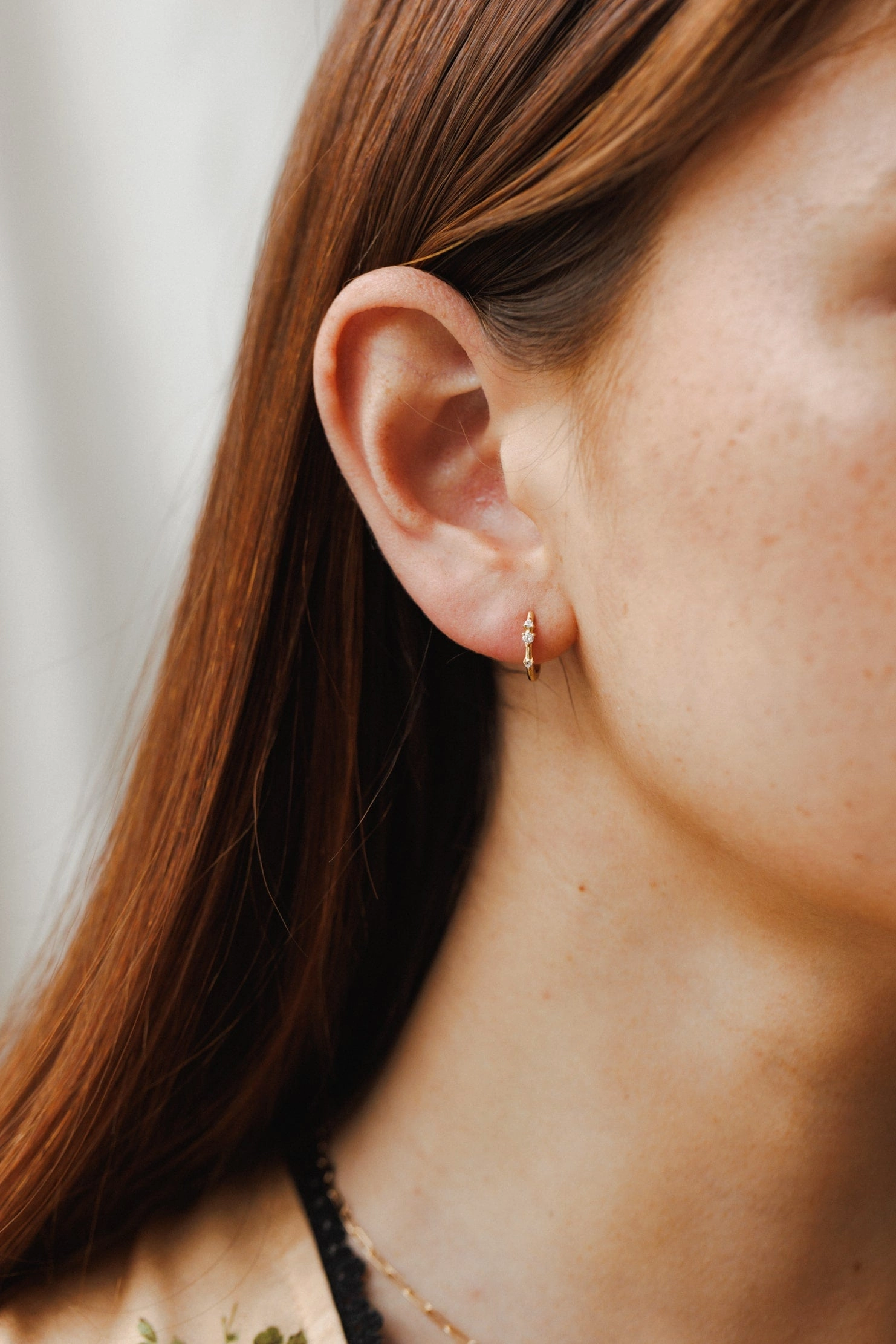 Glam Light Cool Form Orion Diamond Hoops