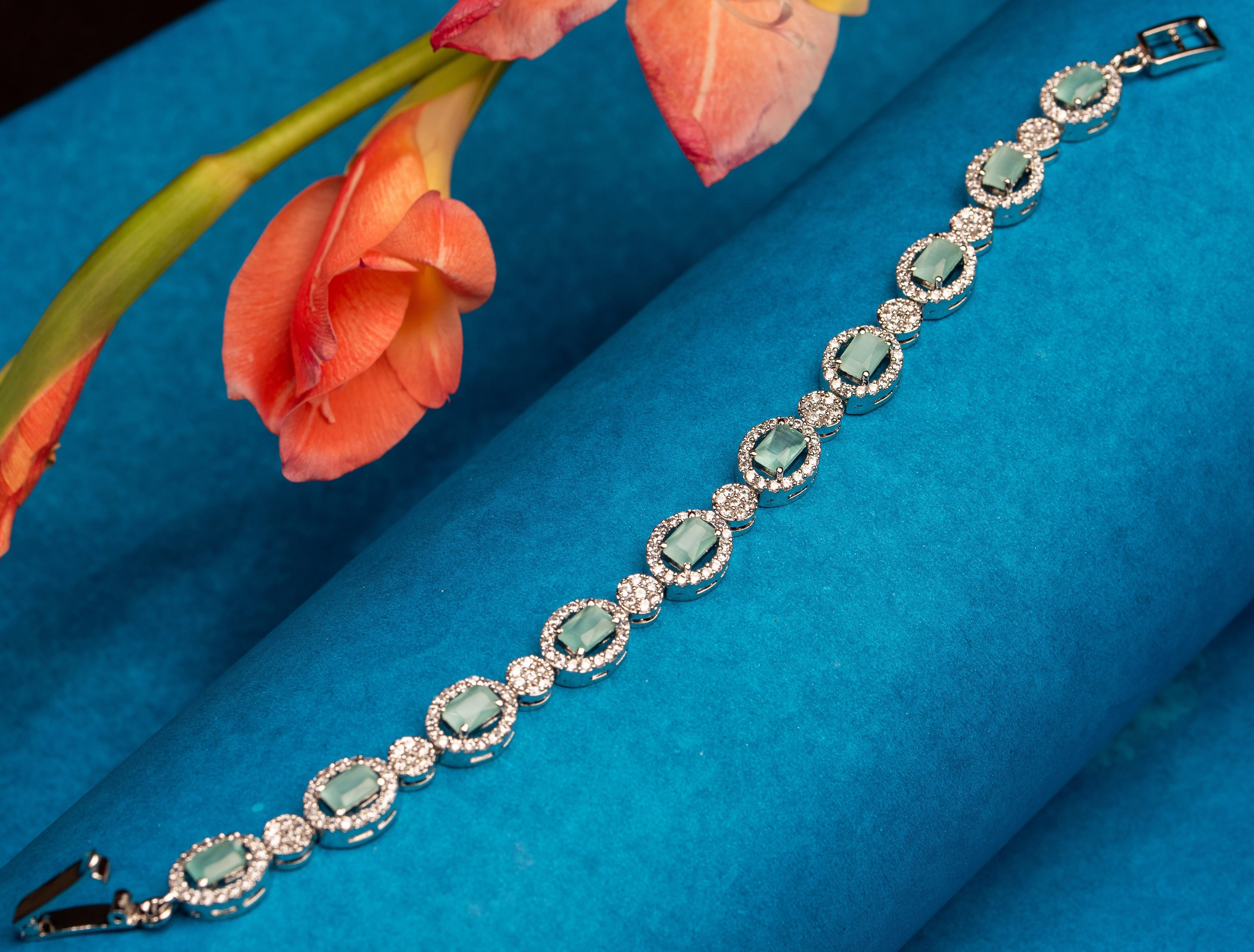 Luminous Finish Ovo charm setter wristlet