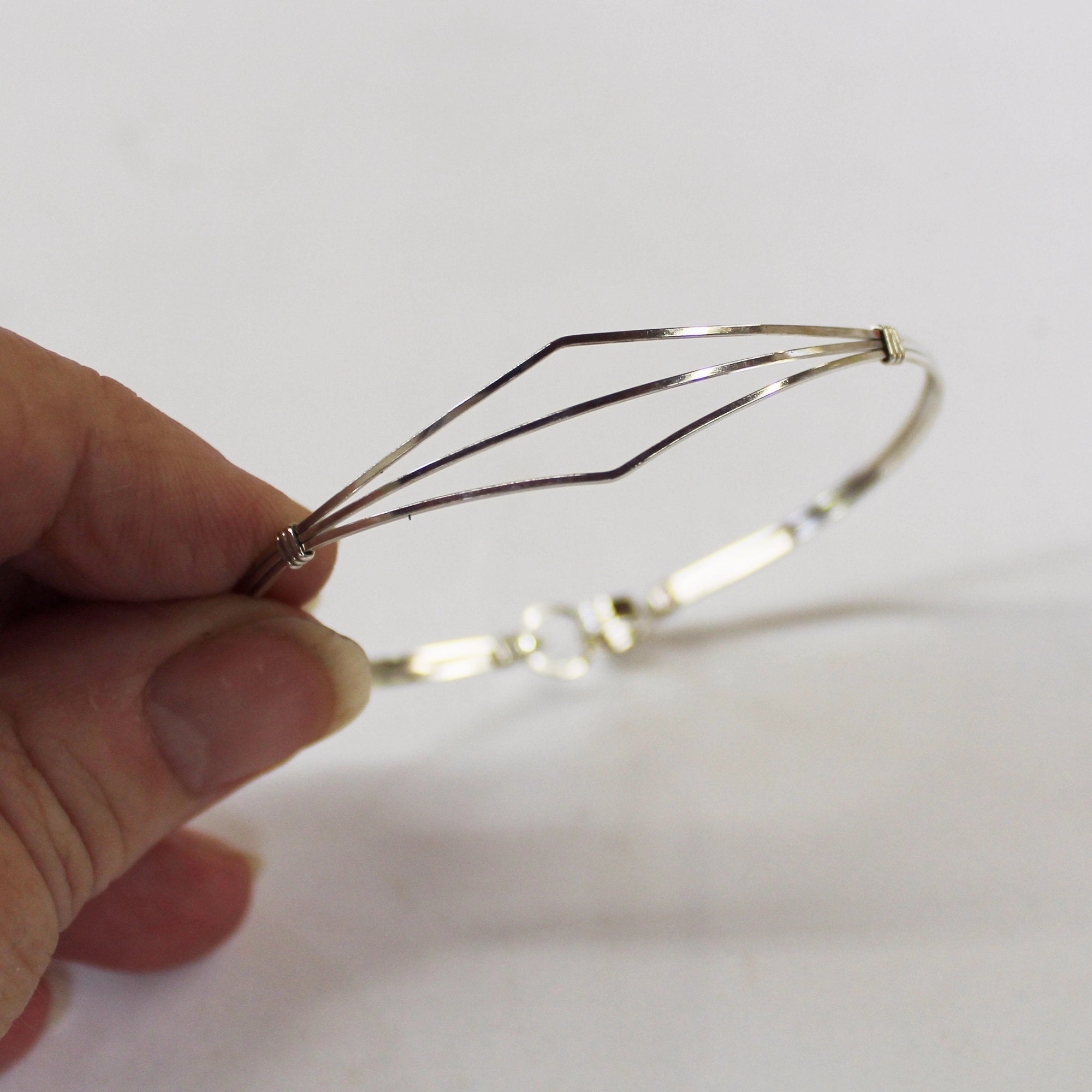 First rate Optimal Blends Sterling Silver 3-Strand Wire Wrapped Bracelet - SSSpo