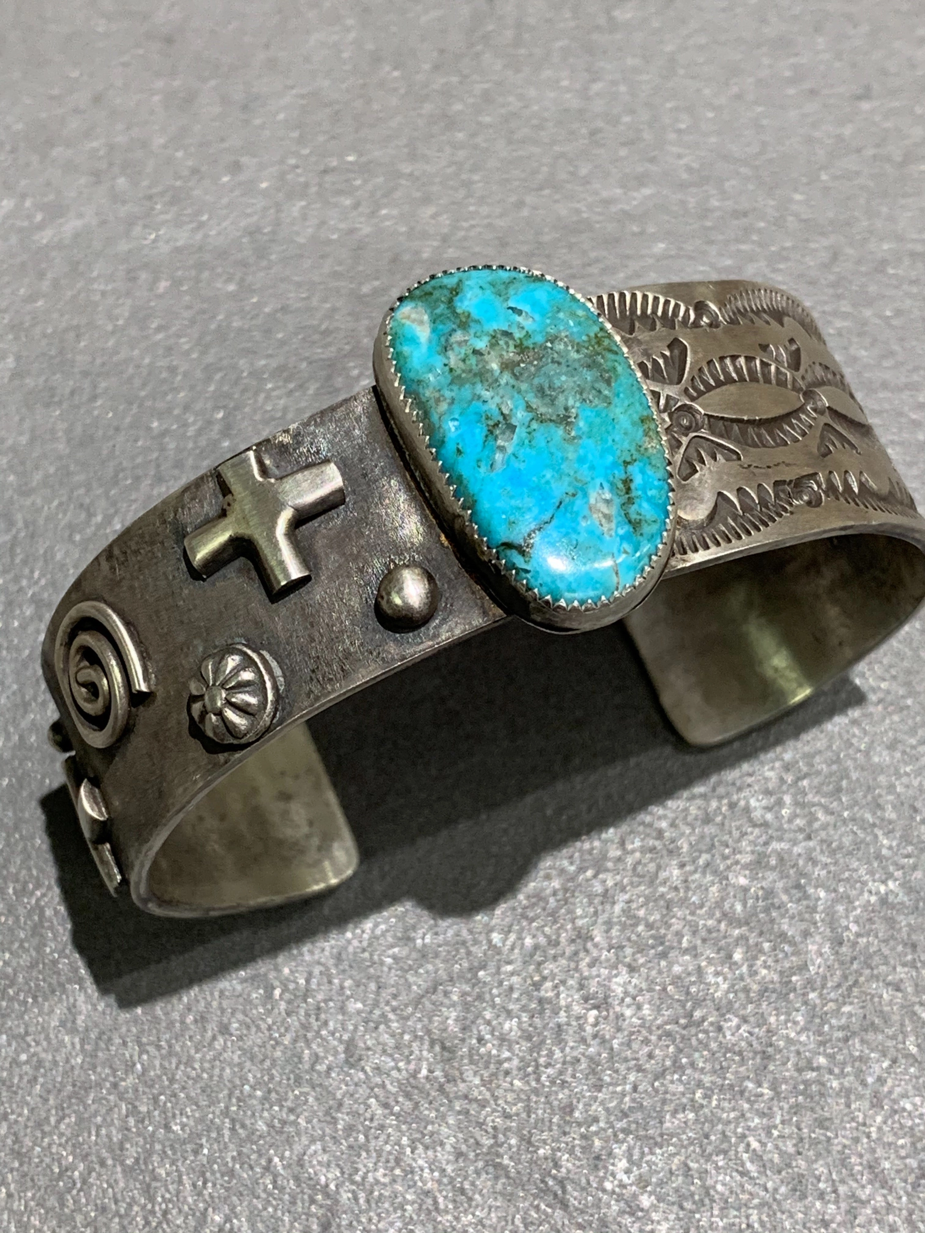 Sophisticated Shine Delbert Secatero Navajo Sterling Turquoise Bracelet