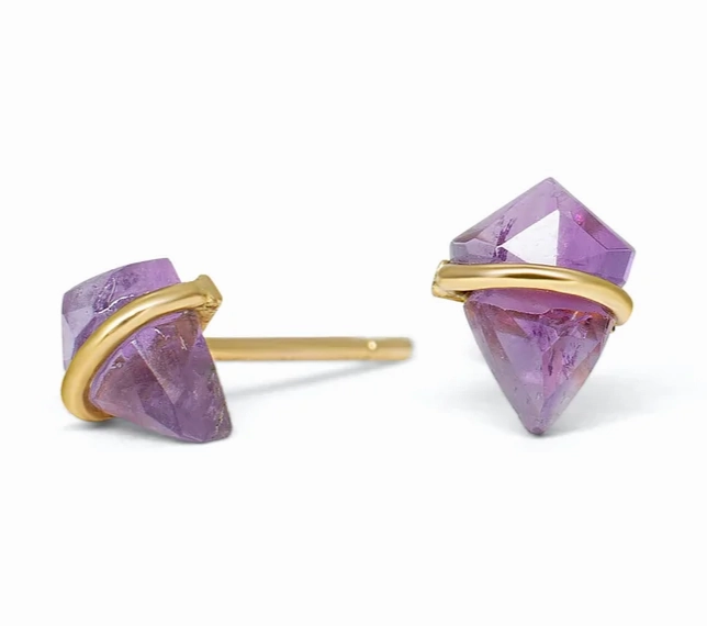 Luxurious Aesthetic Brilliant Aesthetic Teeny Kite Stone Studs - 18k Gold