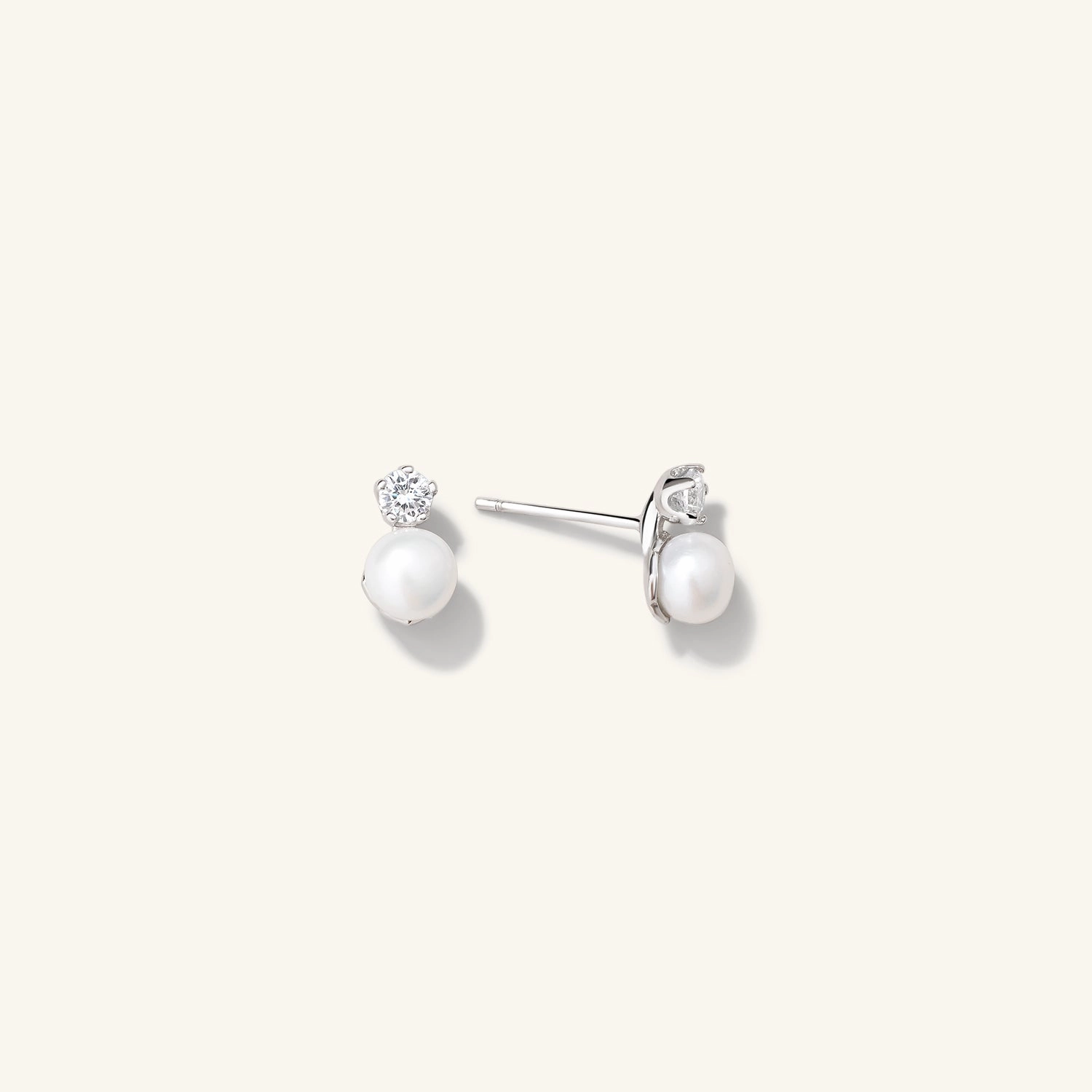 Bold Glow The Pearl-fect Solitaire Classic Akoya Pearl Moissaitte Drop Earrings