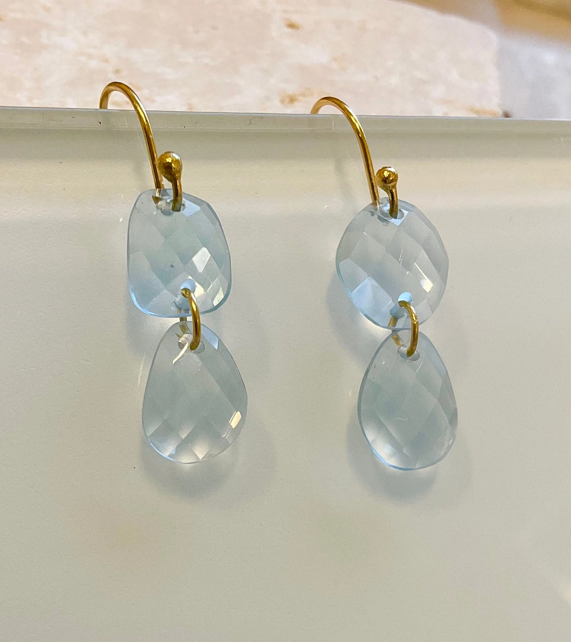 E470 Artisan Piece Minimal Feature