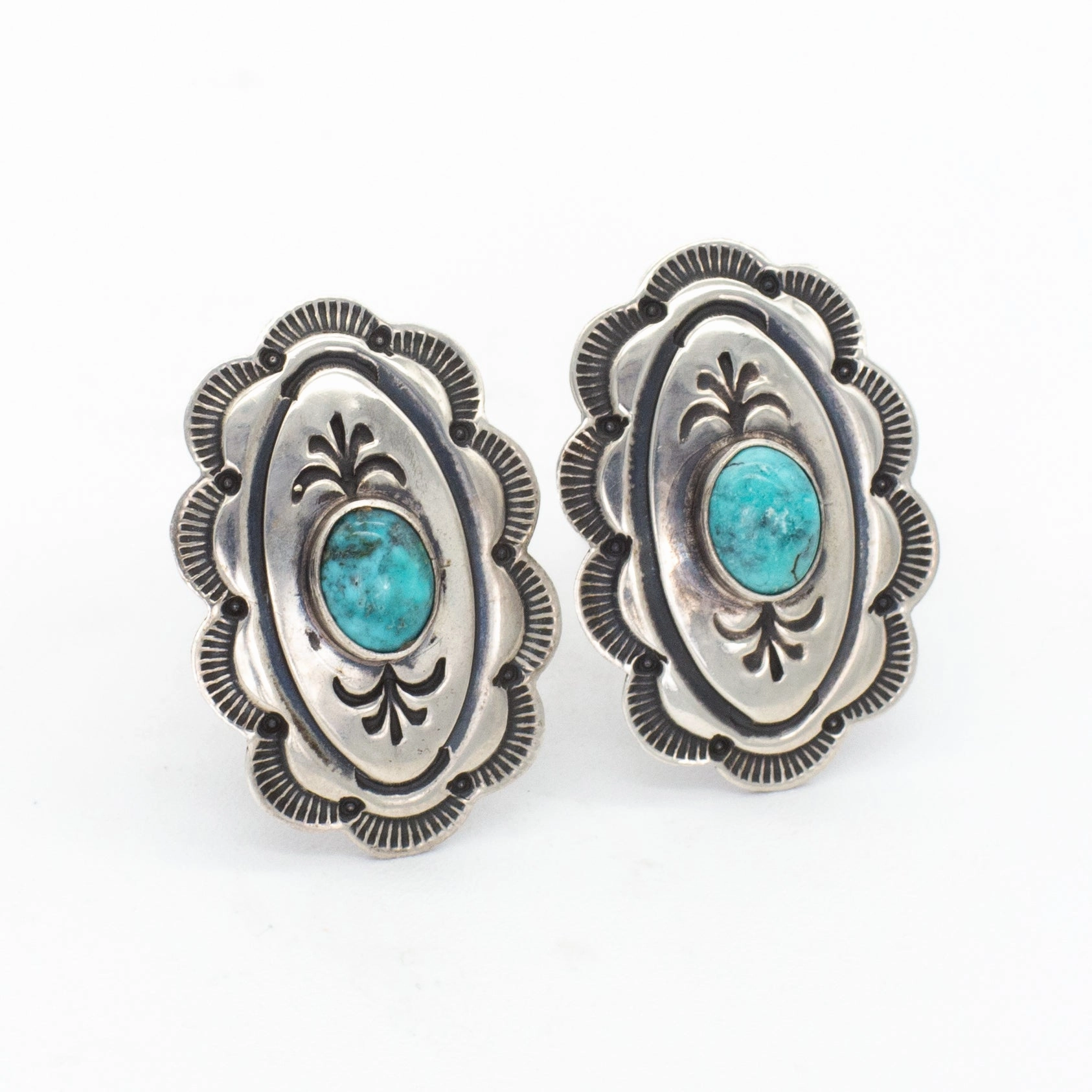 Lloyd Nelson Rocking Horse Ranch Sterling Silver Earrings Chic Contour Cool Detail