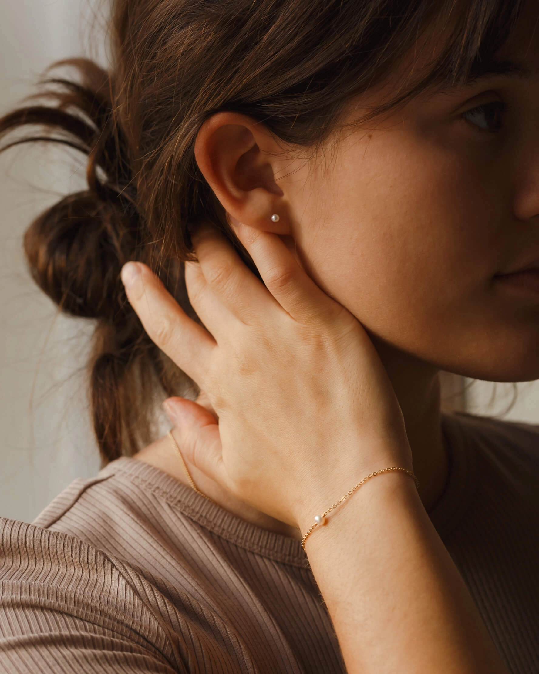 Modern Piece Essential Pearl Set