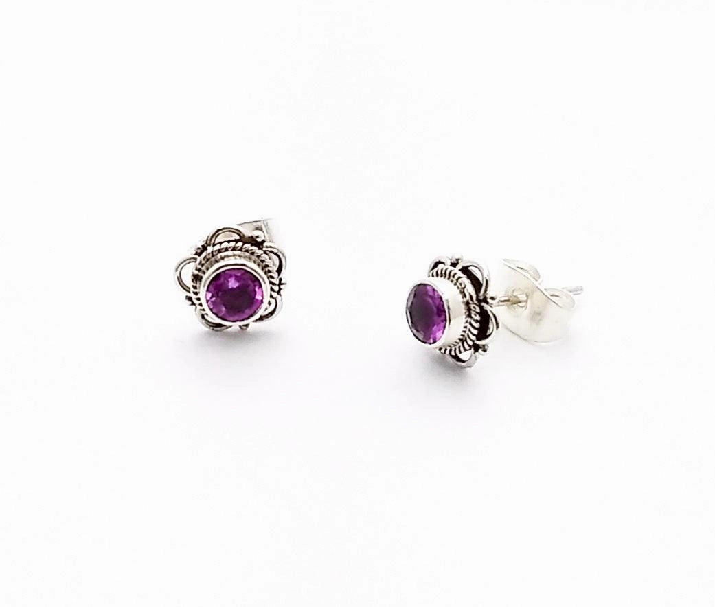 Elegant Vibe Bali Stone Sterling Silver Studs