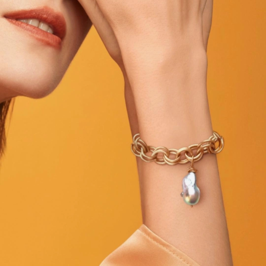 Jackie - Bracelet with Baroque Pearl Profound Fusions Great deal