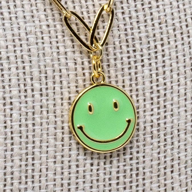 Exclusive Design Daily Wear Accessory Smiley Face Necklace