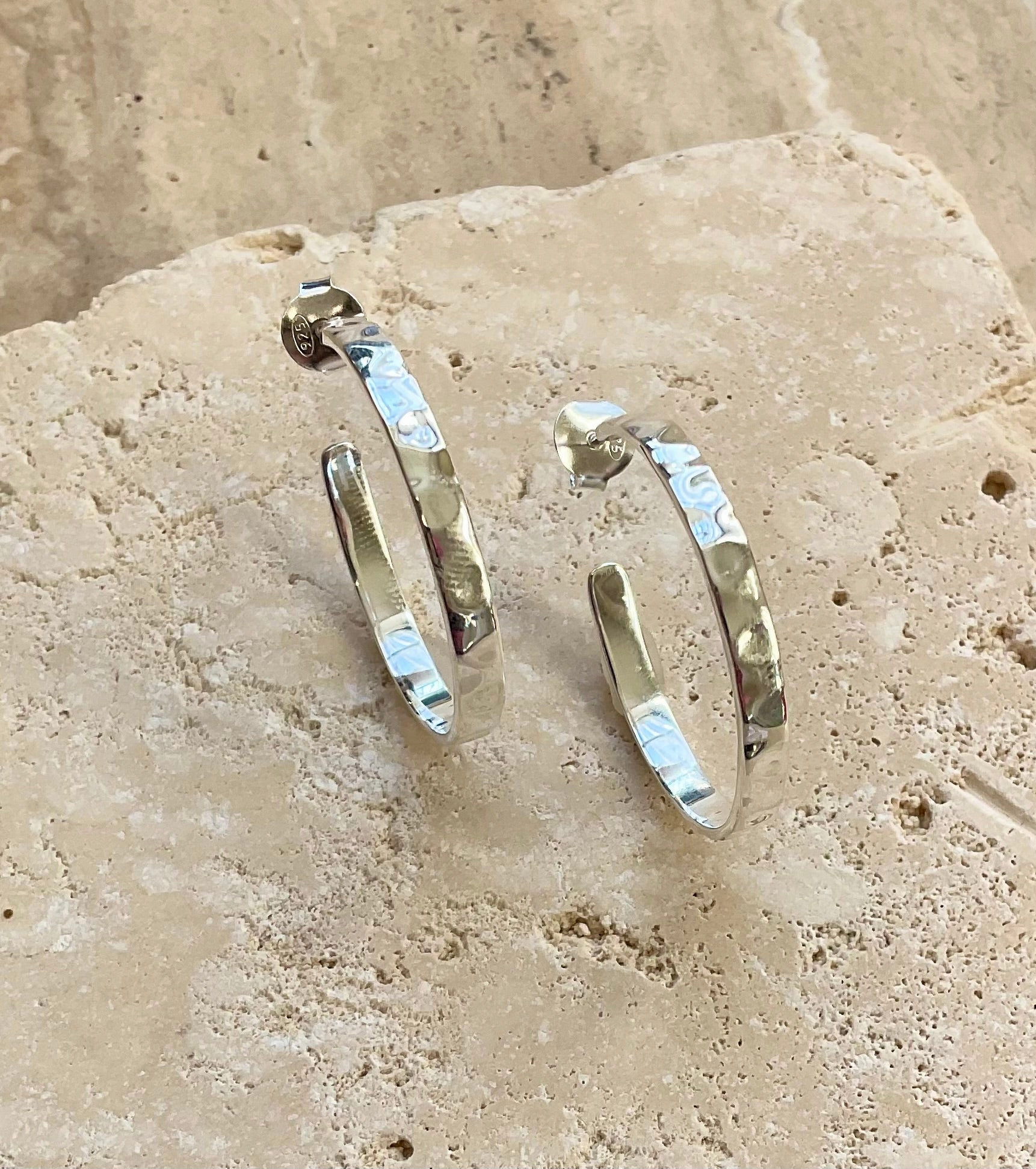 E476-28mm Weekend Outfit