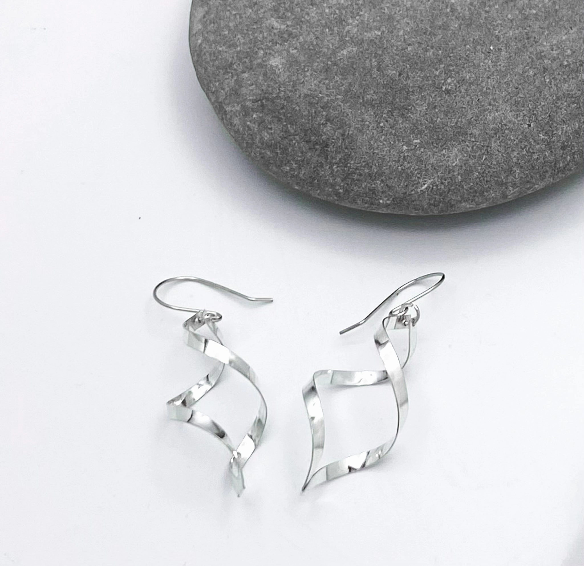 Signature Feature Highlight Moment Via Taxco Sterling Silver Spiral Earrings