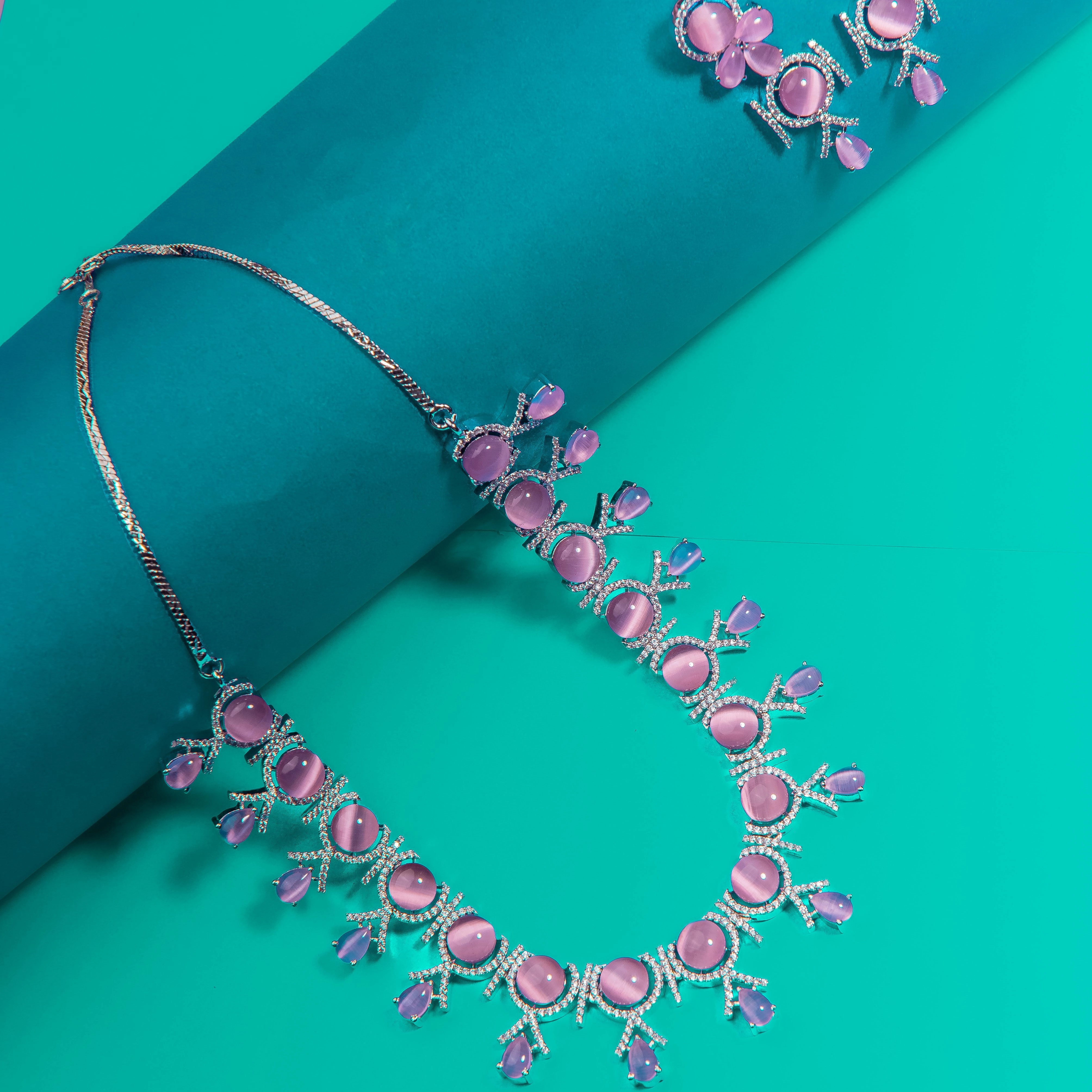 Evening Look Moonstone luxe necklace set