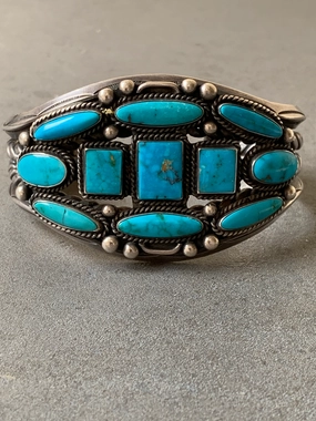 Vintage Navajo Blue Gem Turquoise Sterling Silver Cuff Classic Pairing Cool Finish